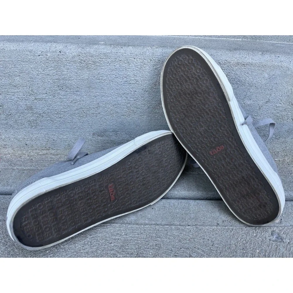 Taos Plim Soul Women's 7.5 Gray Canvas Lace-Up Sneakers - Picture 8 of 13
